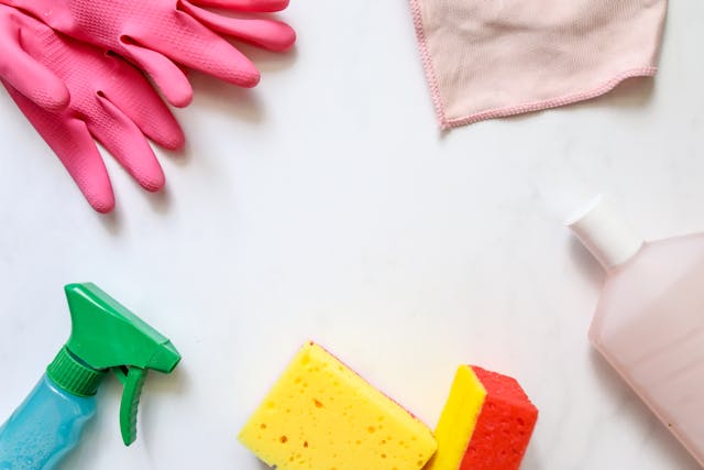 kitchen cleaning tools